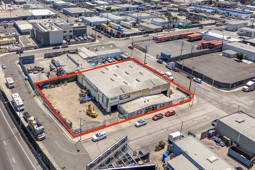 1240-1250 W 17th St, Long Beach, CA à louer - Photo de l’immeuble – Image 2 sur 14