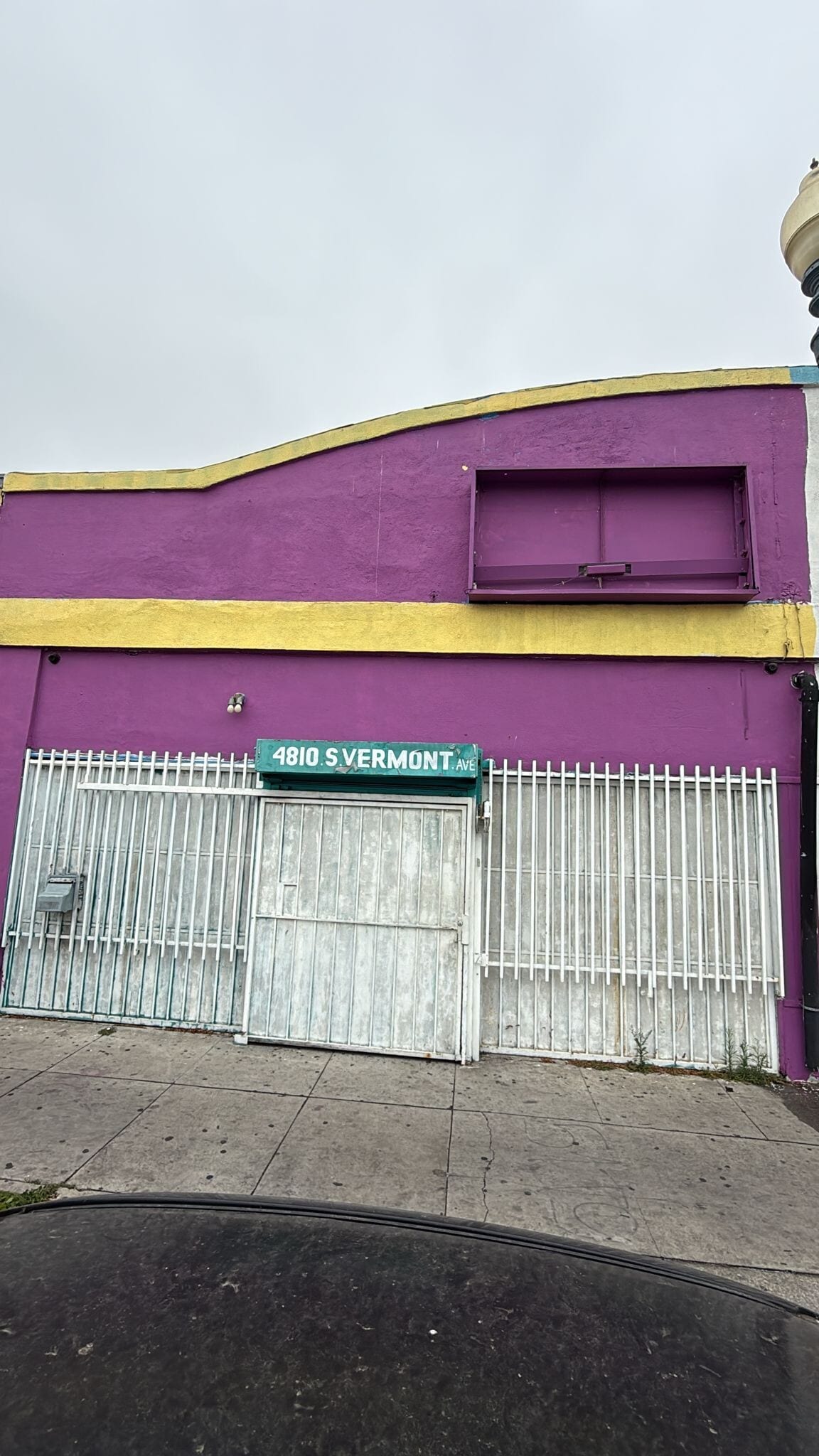 4810 S Vermont Ave, Los Angeles, CA à louer Photo de l’immeuble– Image 1 sur 17