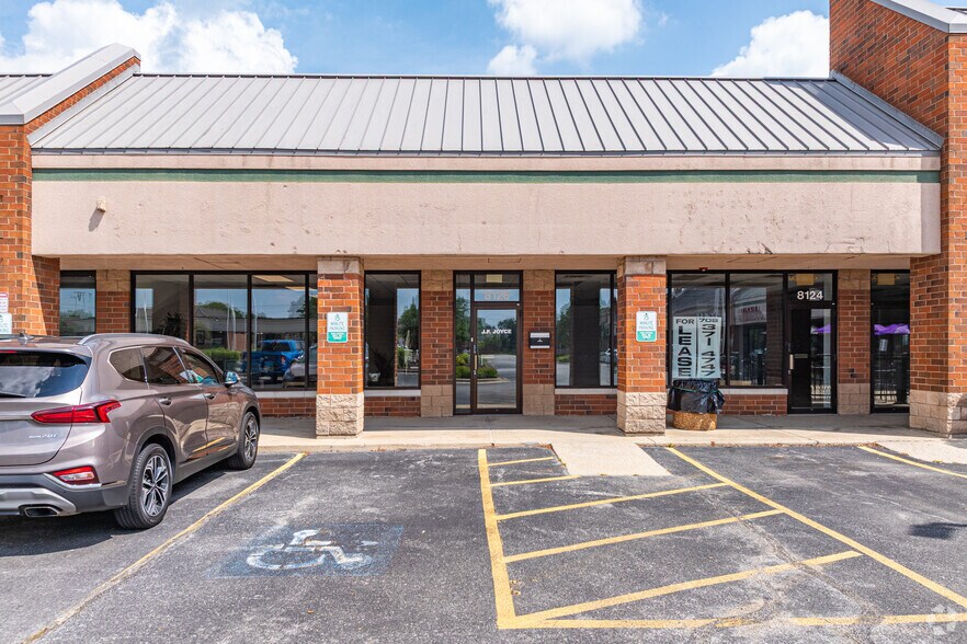 8100-8134 W 143rd St, Orland Park, IL à louer - Photo de l’immeuble – Image 3 sur 4