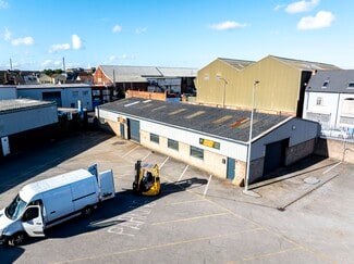 Plus de détails pour Strawberry St, Hull - Industriel/Logistique à louer