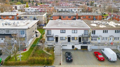 4720 Rue D'antibes, Montréal, QC - VUE AÉRIENNE  vue de carte