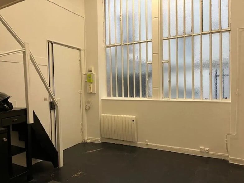 18 Rue De Tourtille, Paris à louer - Photo intérieure – Image 1 sur 5