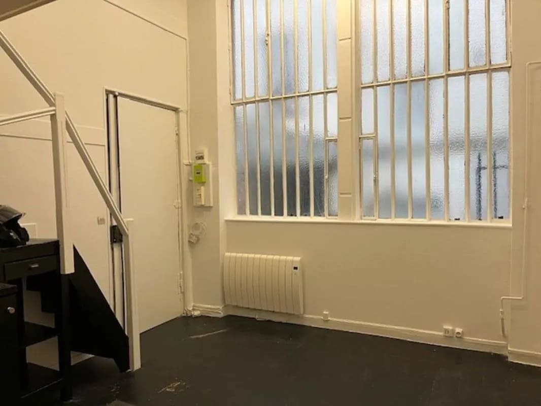 18 Rue De Tourtille, Paris à louer Photo intérieure– Image 1 sur 6