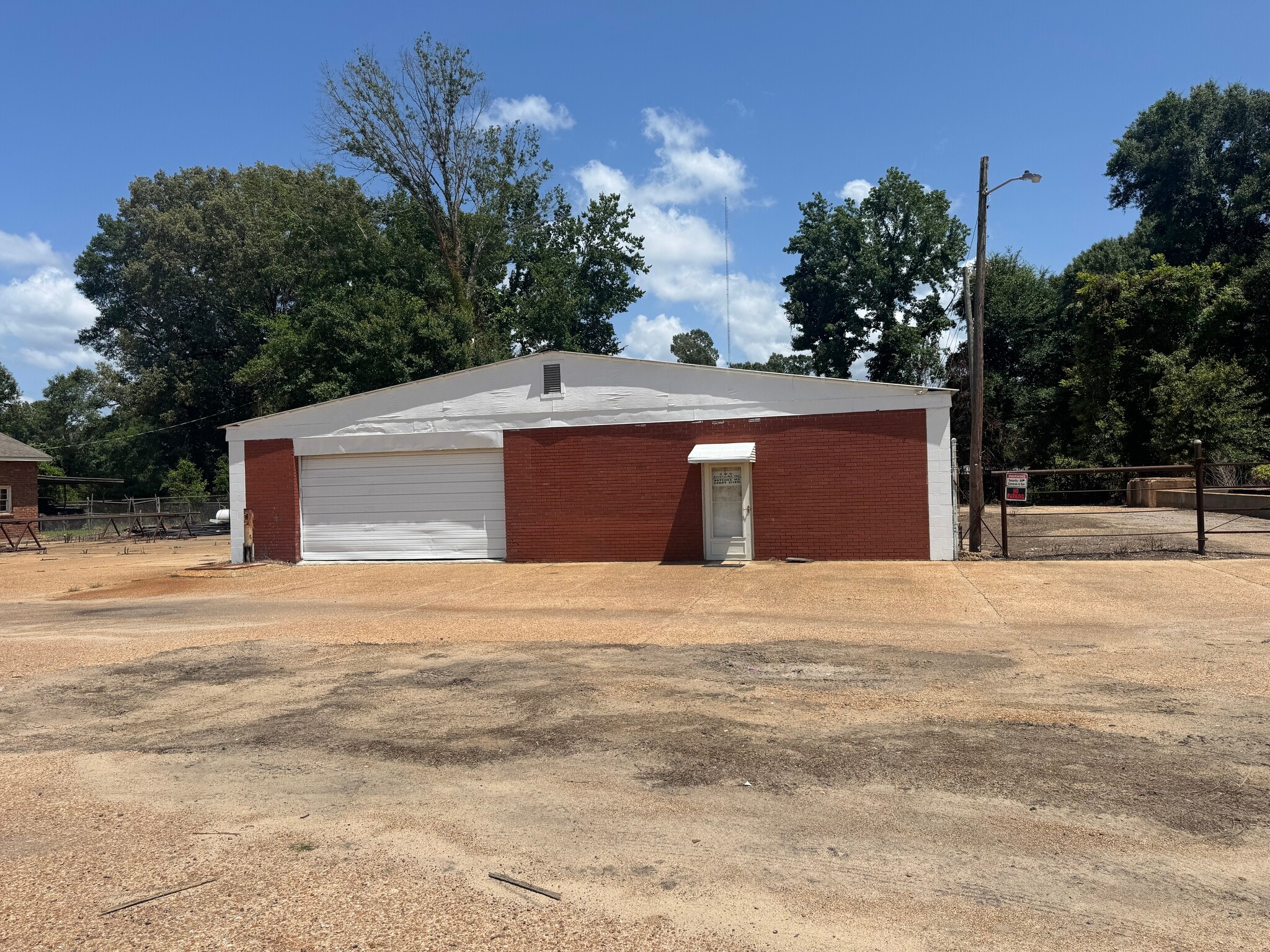 335 Lower Woodville Rd, Natchez, MS à vendre Photo principale– Image 1 sur 2