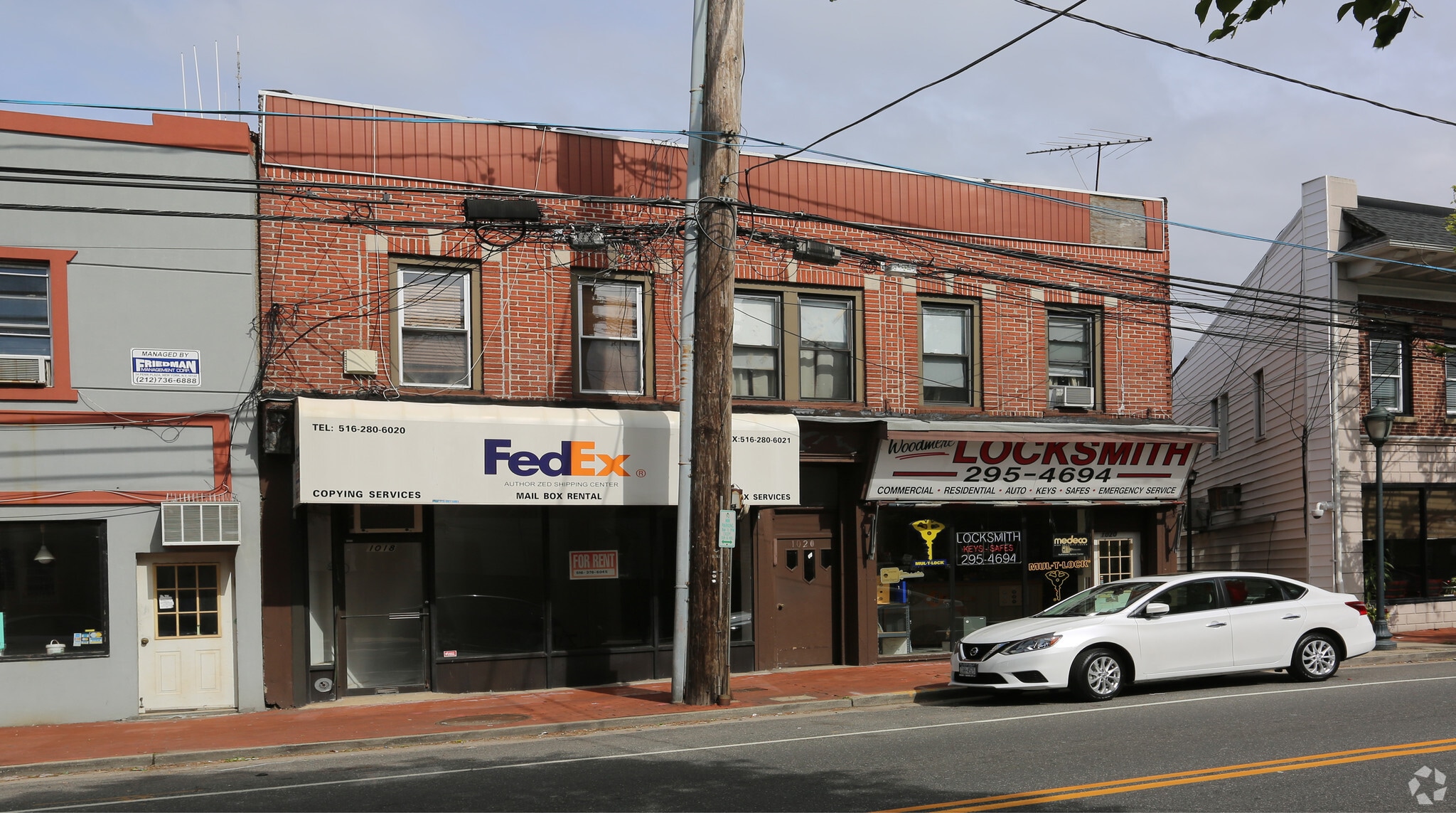 1018-1020 Broadway, Woodmere, NY à louer Photo principale– Image 1 sur 17