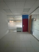 Bureaux/Local commercial dans Azuqueca de Henares, Guadalajara à louer Photo intérieure– Image 1 sur 2