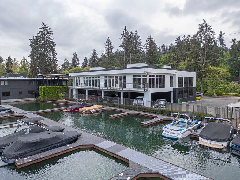 696 McVey Ave, Lake Oswego, OR à vendre - Photo de l’immeuble – Image 3 sur 9