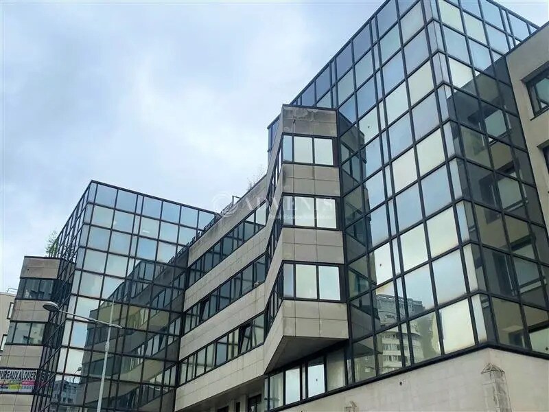 Bureau dans Bagnolet à louer Photo de l’immeuble– Image 1 sur 9