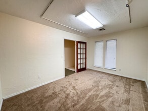 1624 Greenbriar Pl, Oklahoma City, OK à louer Photo intérieure– Image 2 sur 7