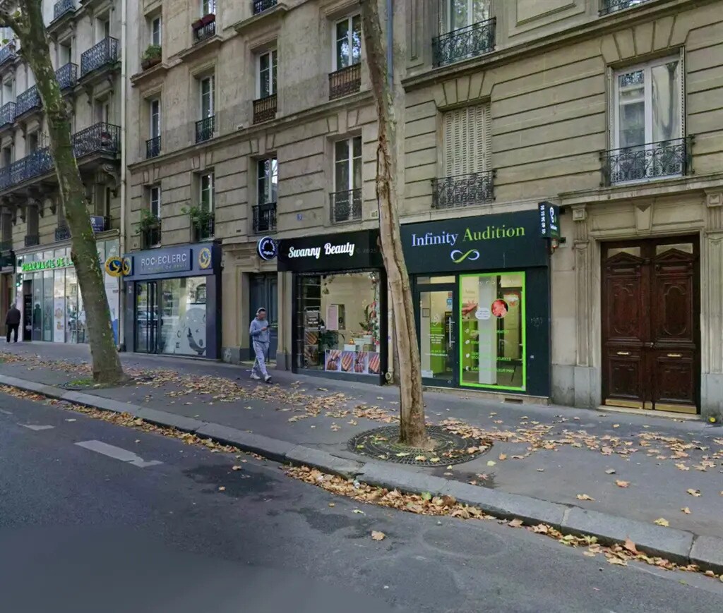 Local commercial dans Paris à louer Photo de l’immeuble– Image 1 sur 5