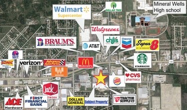 102-126 Garrett Morris Pky, Mineral Wells, TX à louer Photo de l’immeuble– Image 2 sur 5