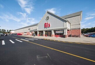 Plus de détails pour 2100 Bay St, Taunton, MA - Local commercial à louer