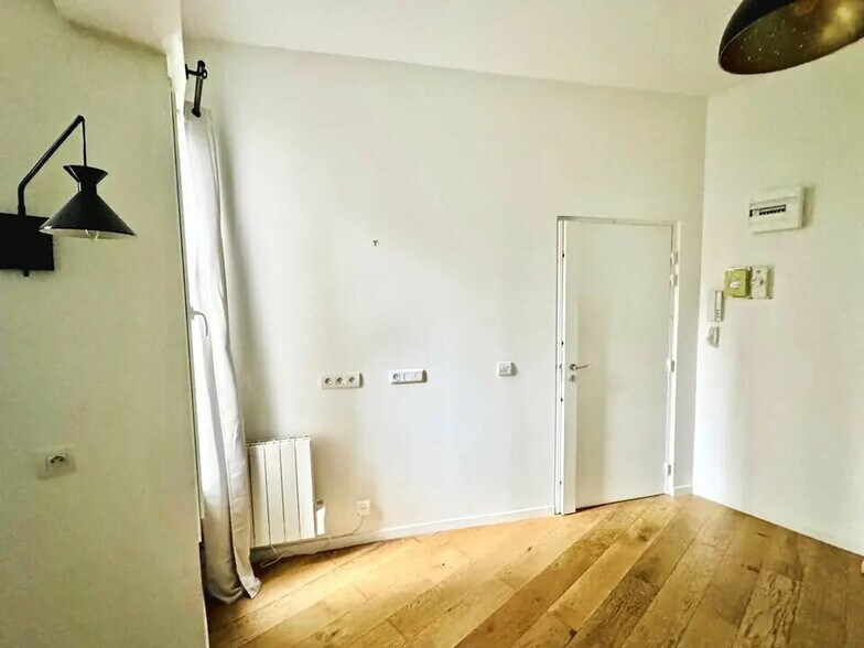 Bureau dans Paris à louer - Photo de l’immeuble – Image 2 sur 6