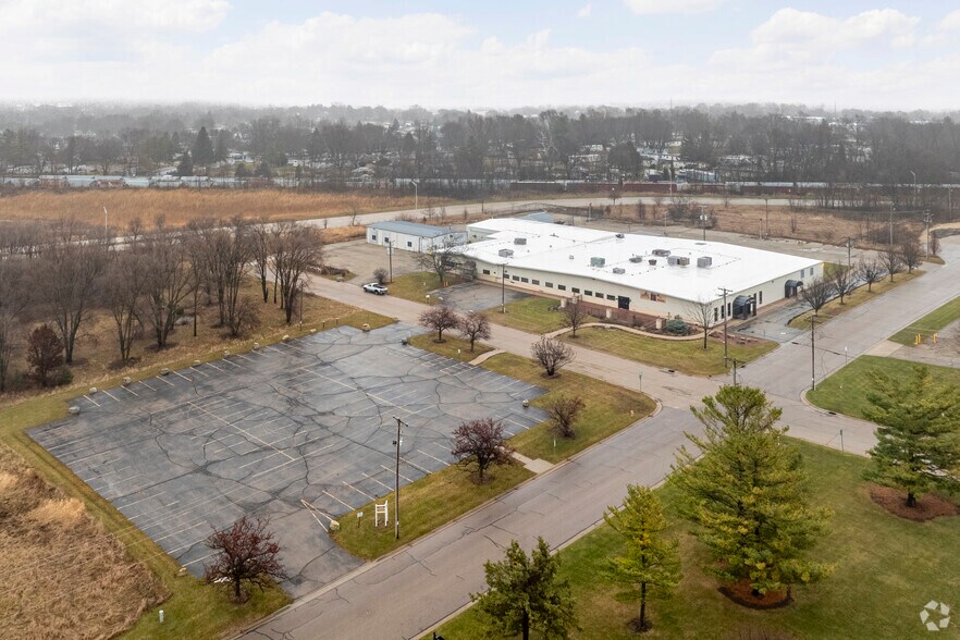 1741 Adel St, Janesville, WI à louer - Aérien – Image 3 sur 17