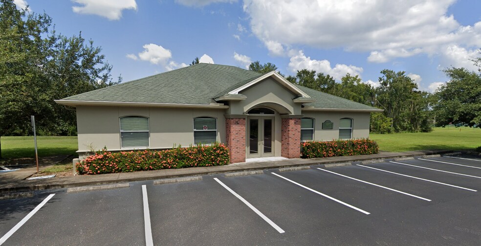 18230-18232 N US Highway 41, Lutz, FL à louer - Photo de l’immeuble – Image 1 sur 2