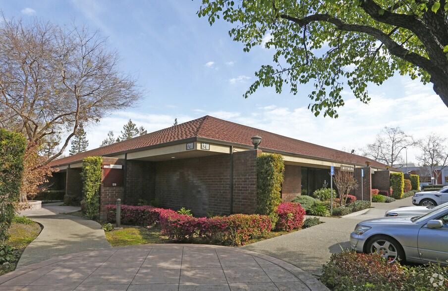 1210 E Arques Ave, Sunnyvale, CA à vendre - Photo de l’immeuble – Image 3 sur 9