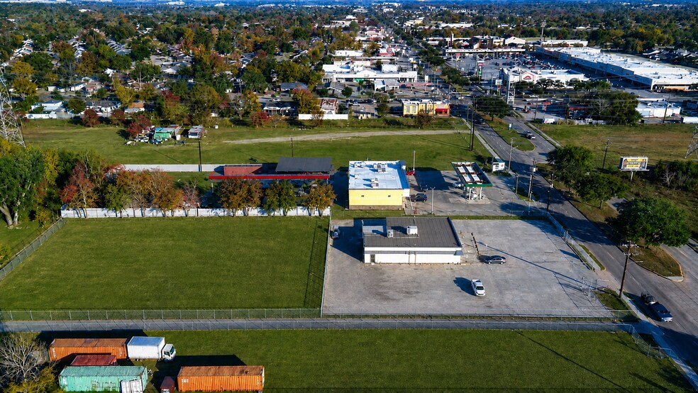 4620 W Fuqua St, Houston, TX à louer - Photo principale – Image 1 sur 8