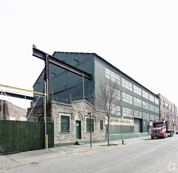 841 E 135th St, Bronx, NY à vendre - Photo de l’immeuble – Image 3 sur 4