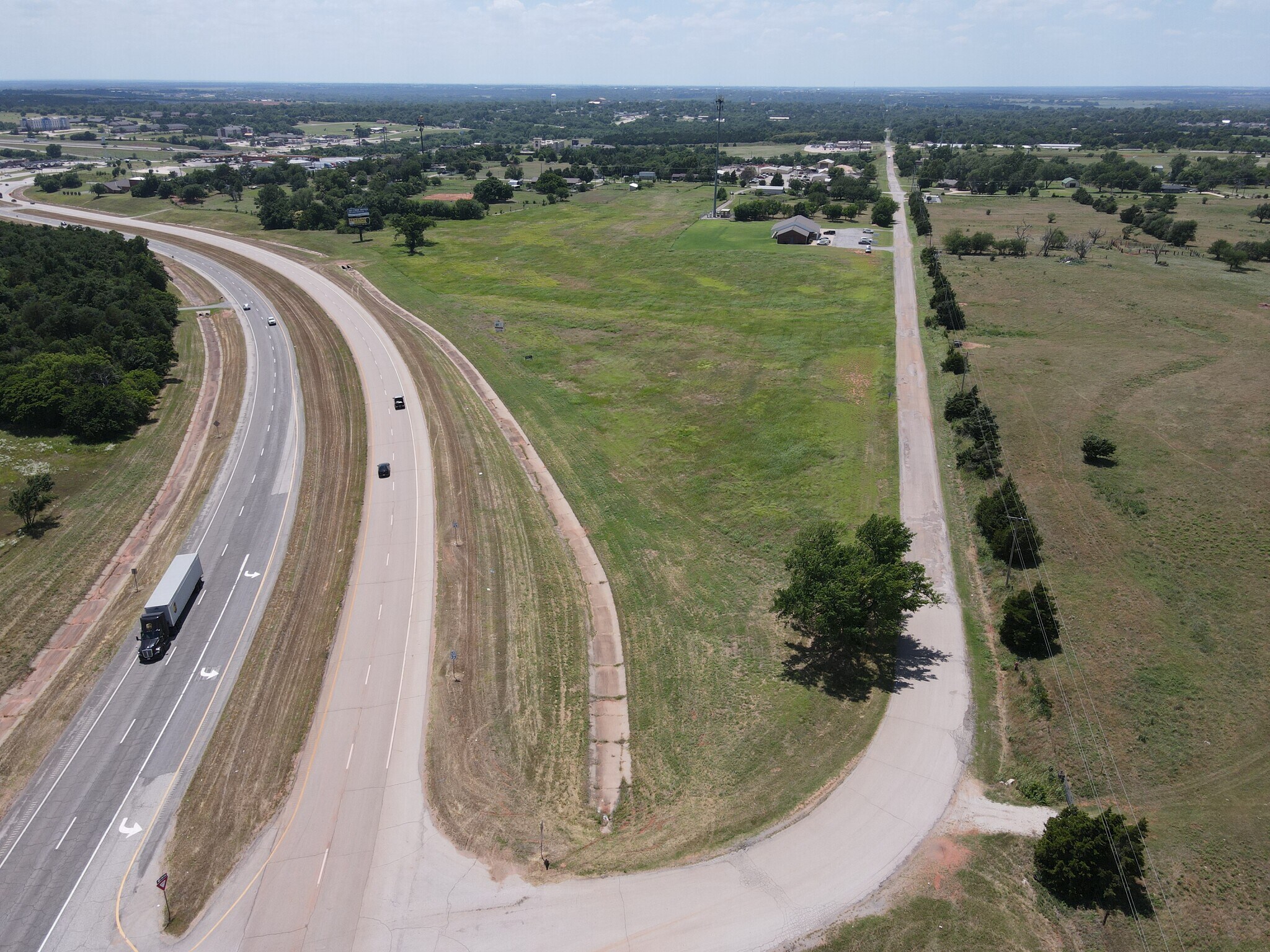 0 Highway 33 East, Guthrie, OK à vendre Photo principale– Image 1 sur 5