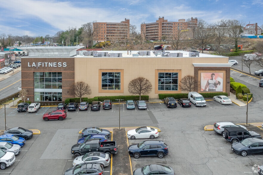 262 Boston Post Rd, Port Chester, NY à louer - Photo de l’immeuble – Image 2 sur 4