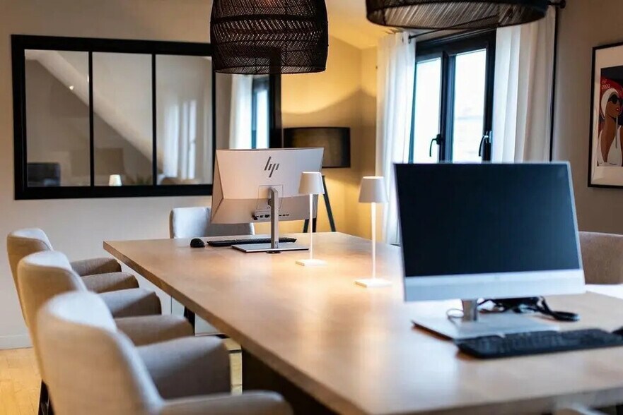 Bureau dans Quimper à louer - Photo de l’immeuble – Image 3 sur 7