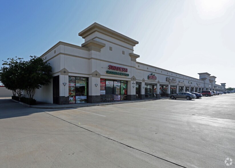 10223 W Broadway St, Pearland, TX à louer - Photo principale – Image 2 sur 4