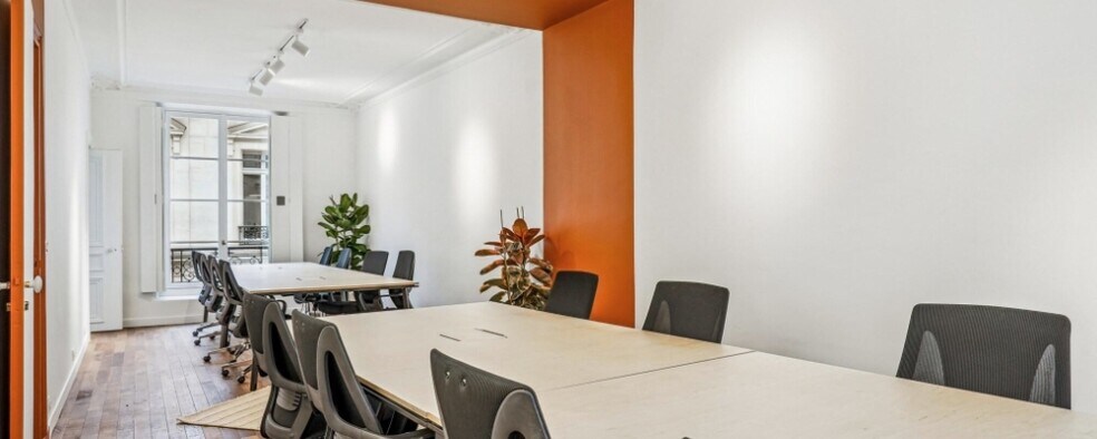 55 Rue Des Petites Ecuries, Paris à louer - Photo intérieure – Image 2 sur 6