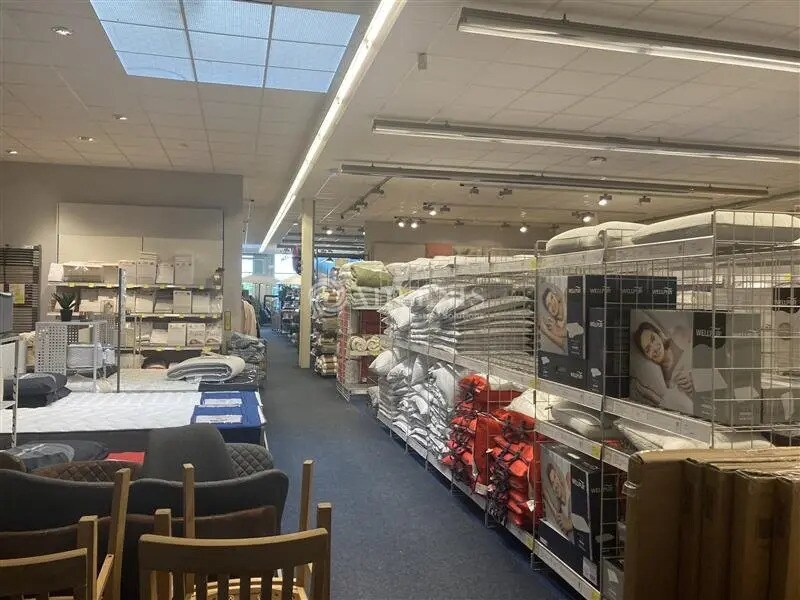 Local commercial dans Épinal à louer Photo intérieure– Image 1 sur 8