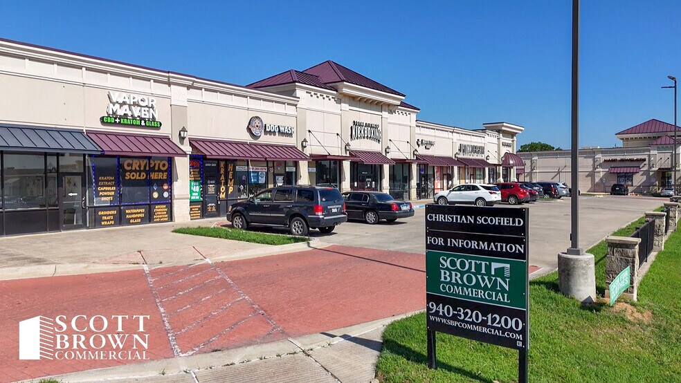 1800 Brinker Rd, Denton, TX à louer - Photo de l’immeuble – Image 1 sur 4