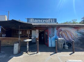 Bancroft Bar & Residential - Local industriel/logistique