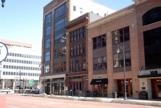 Plus de détails pour 188 Monroe Ave NW, Grand Rapids, MI - Bureau à vendre