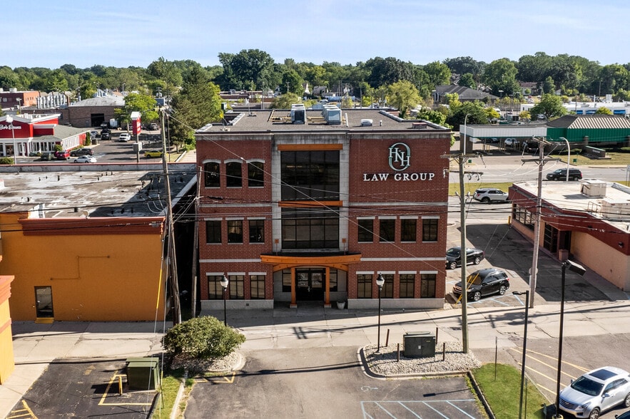 23756 Michigan Ave, Dearborn, MI à louer - Aérien – Image 3 sur 14