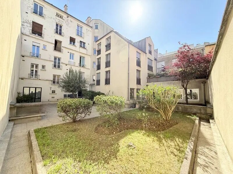 Bureau dans Paris à vendre Photo de l’immeuble– Image 1 sur 18