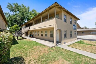 Plus de détails pour 412 E 4th St, Madera, CA - Logement à vendre