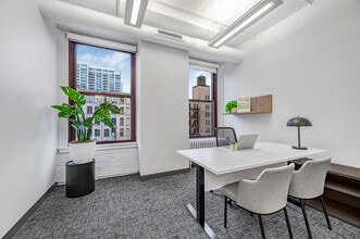 325 W Huron St, Chicago, IL à louer Photo intérieure– Image 2 sur 5