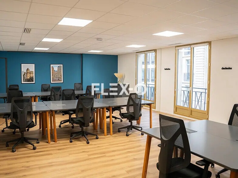 49 Rue De Monceau, Paris à louer - Photo de l’immeuble – Image 2 sur 5