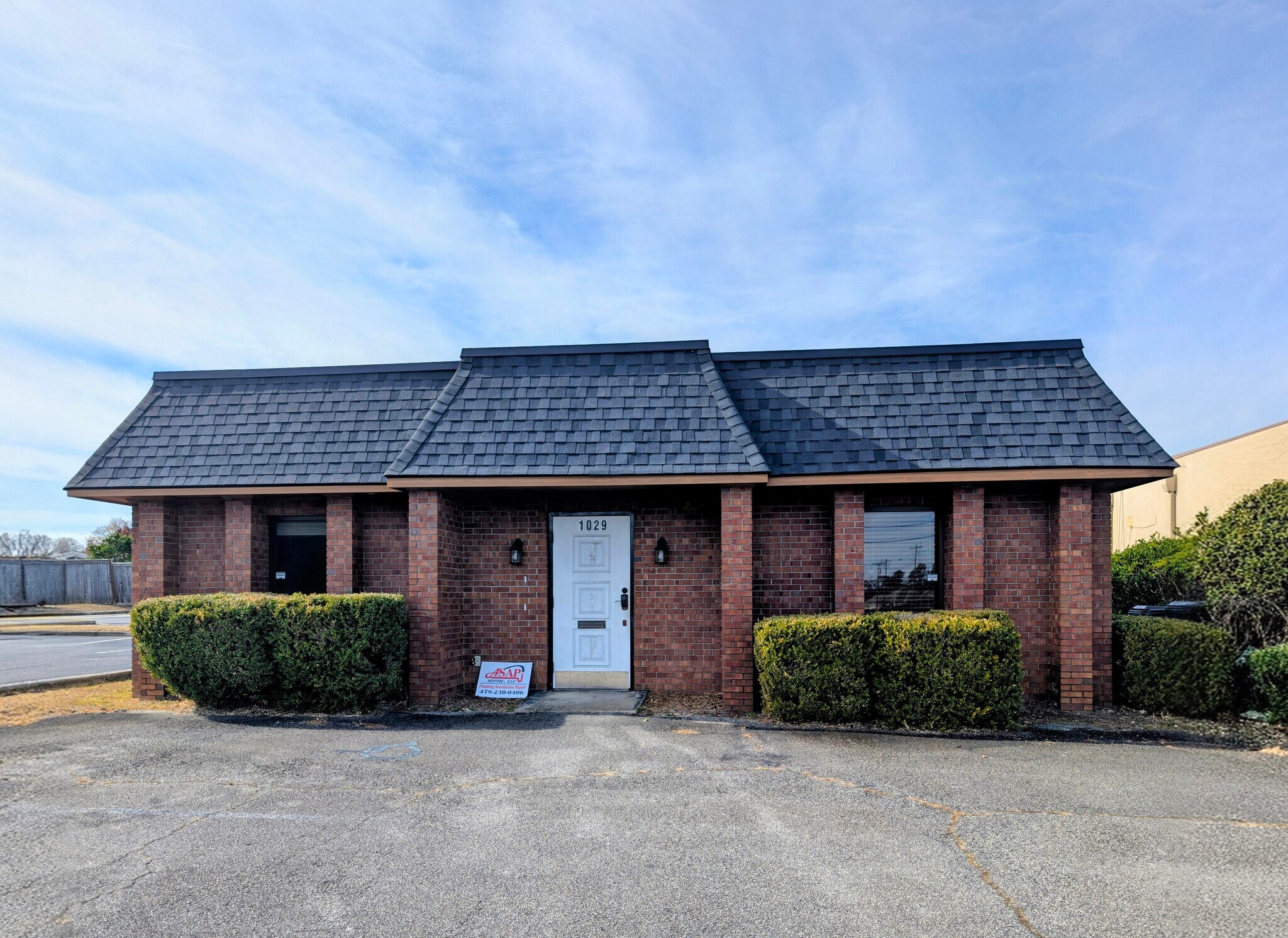 1029 N Houston Rd, Warner Robins, GA à louer Photo de l’immeuble– Image 1 sur 7