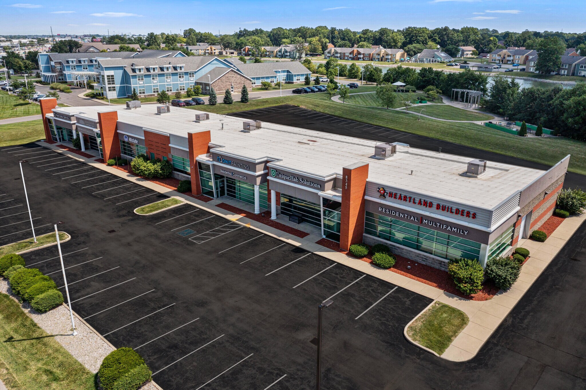 8345 Clearvista Pl, Indianapolis, IN à louer Photo de l’immeuble– Image 1 sur 4