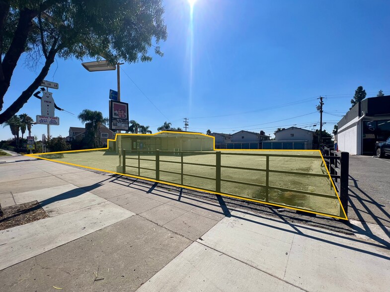 1533 Indian Hill Blvd, Pomona, CA à vendre - Photo de l’immeuble – Image 3 sur 6
