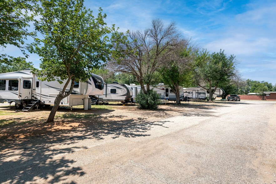 9909 S Interstate 20, Sweetwater, TX à vendre - Photo de l’immeuble – Image 3 sur 4