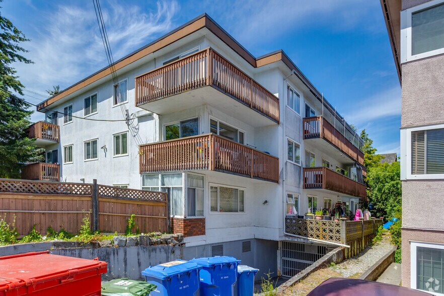 8710 Hudson St, Vancouver, BC à vendre - Photo de l’immeuble – Image 3 sur 3