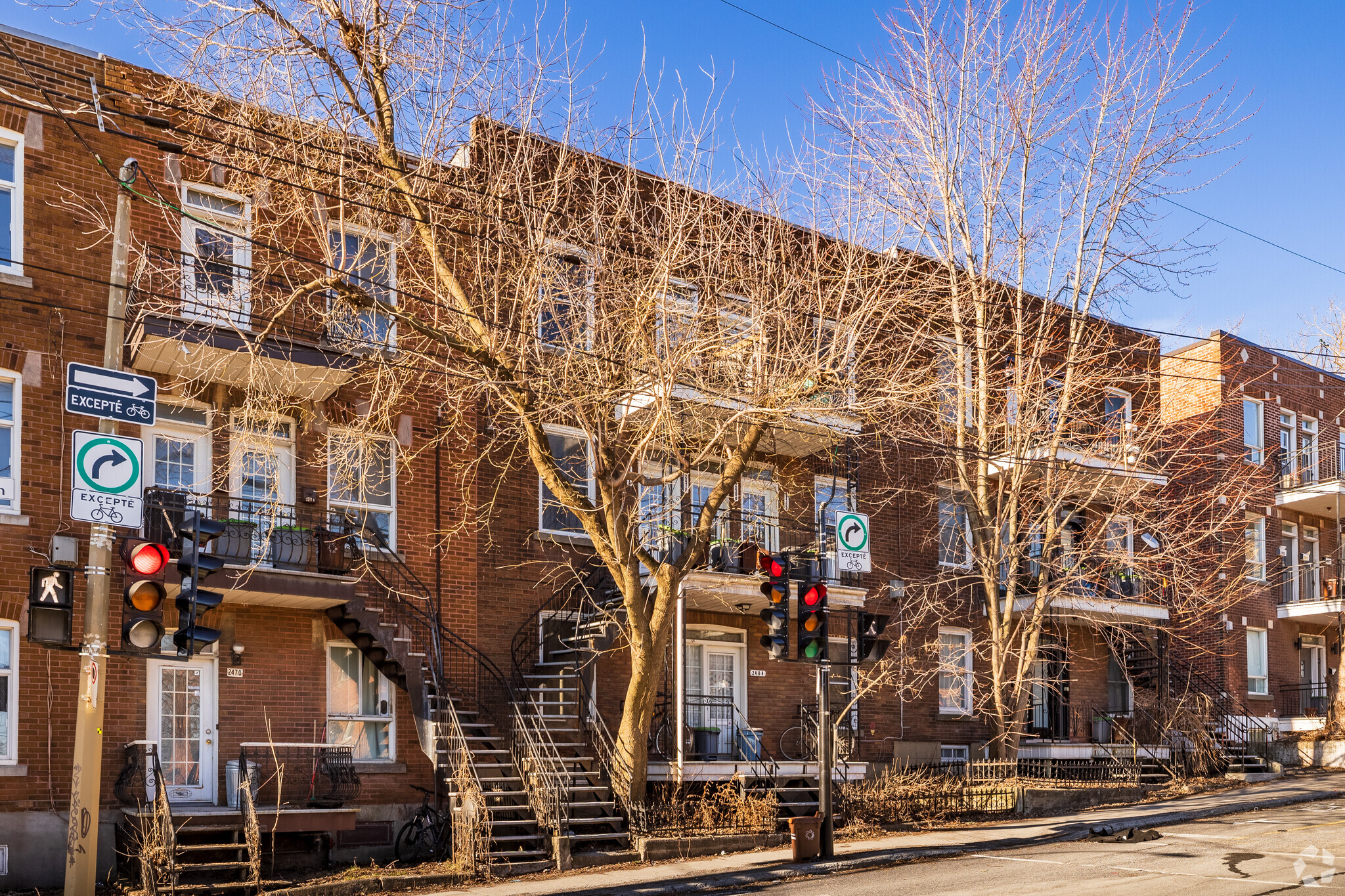 2476-2484 St Fullum, Montréal, QC à vendre Photo principale– Image 1 sur 4