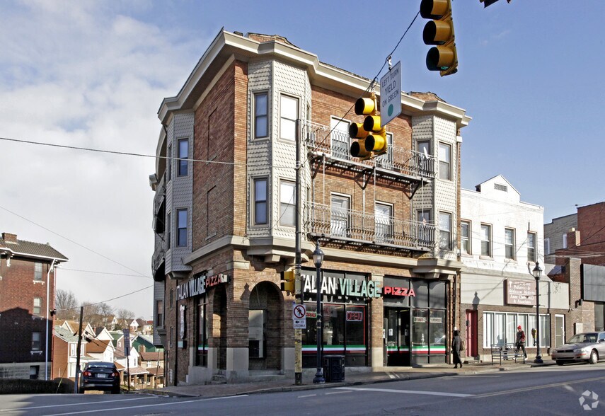 2711 Brownsville Rd, Pittsburgh, PA à vendre - Photo principale – Image 1 sur 4