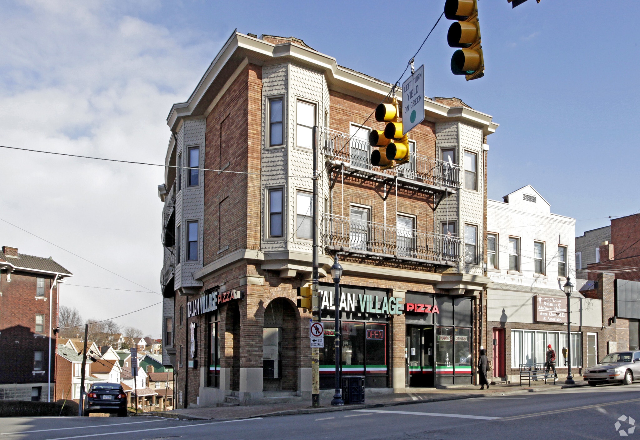 2711 Brownsville Rd, Pittsburgh, PA à vendre Photo principale– Image 1 sur 5