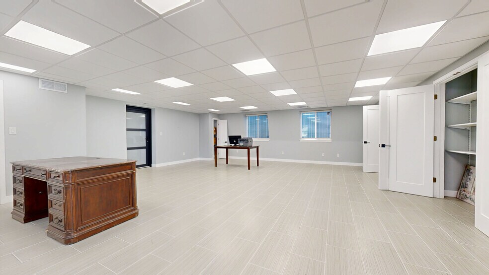 7660 W 3rd St, Dayton, OH à louer - Numérisation 3D Matterport – Image 3 sur 14