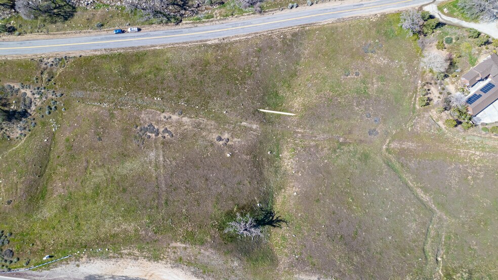 Cummings Valley Rd, Tehachapi, CA à vendre - Aérien – Image 2 sur 5