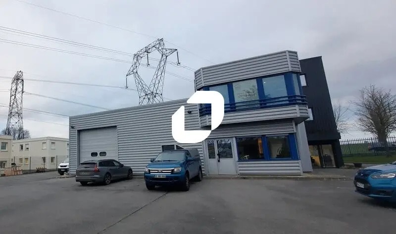 Local d’activités dans Marcoussis à louer - Photo de l’immeuble – Image 1 sur 11