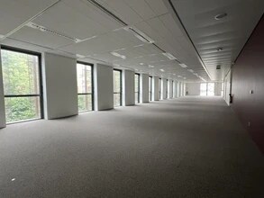 1-11 Rue Du Cottage Tolbiac, Chevilly-Larue à louer Photo intérieure– Image 2 sur 4