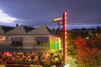 500-532 W First St, Claremont, CA à louer Photo de l’immeuble– Image 2 sur 9