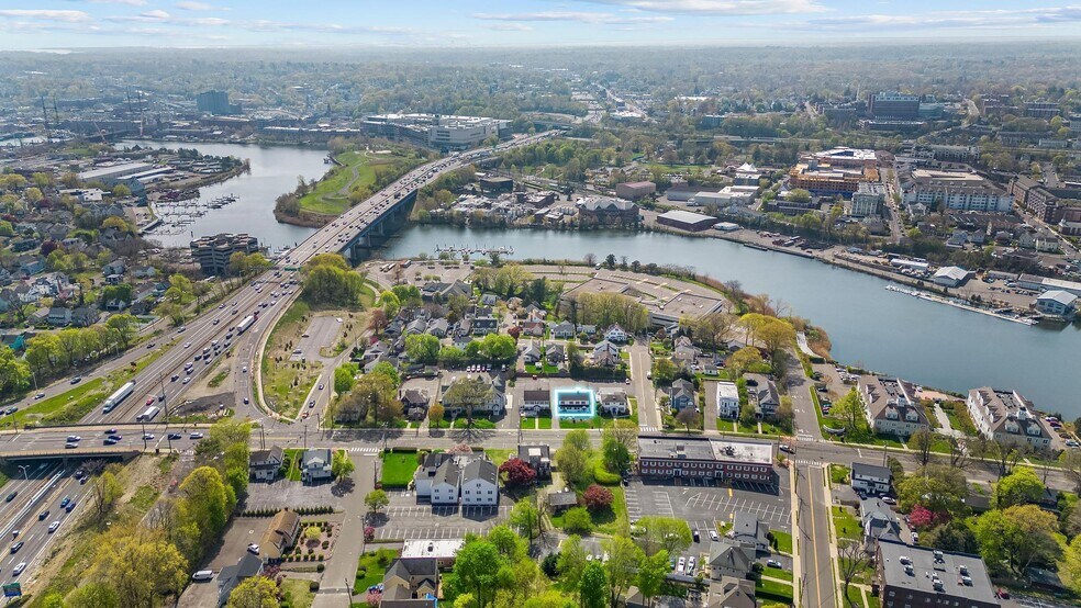 158 East Ave, Norwalk, CT à louer - Photo de l’immeuble – Image 3 sur 66